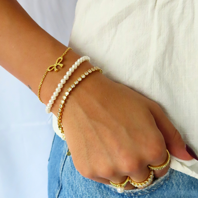 Girly Pearly Bracelet